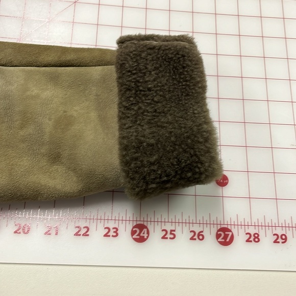 DUCK SPORT Genuine Shearling Sheepskin Suede/Fur Lined Button Pocket Car Coat M - Picture 13 of 16